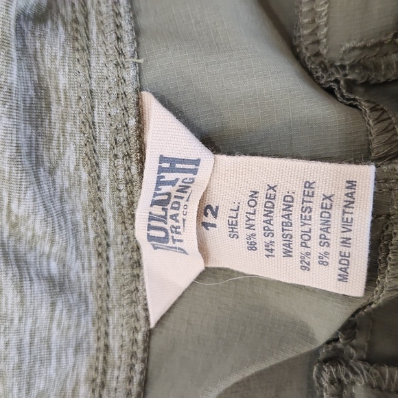 Duluth AMACHILO 10" Shorts,light Olive Womens 12 - Picture 5 of 6